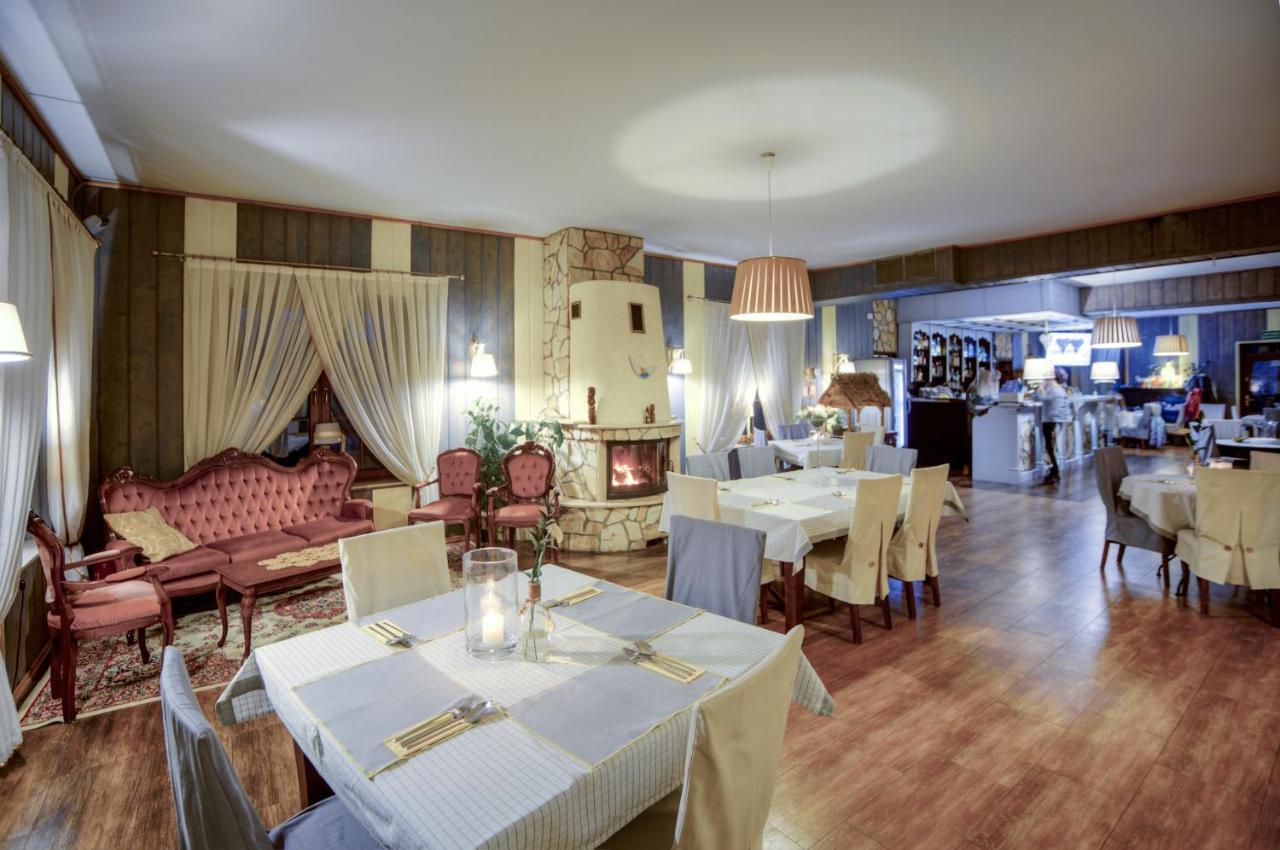 Bed and Breakfast Restauracja Sidlo Żukowo Esterno foto